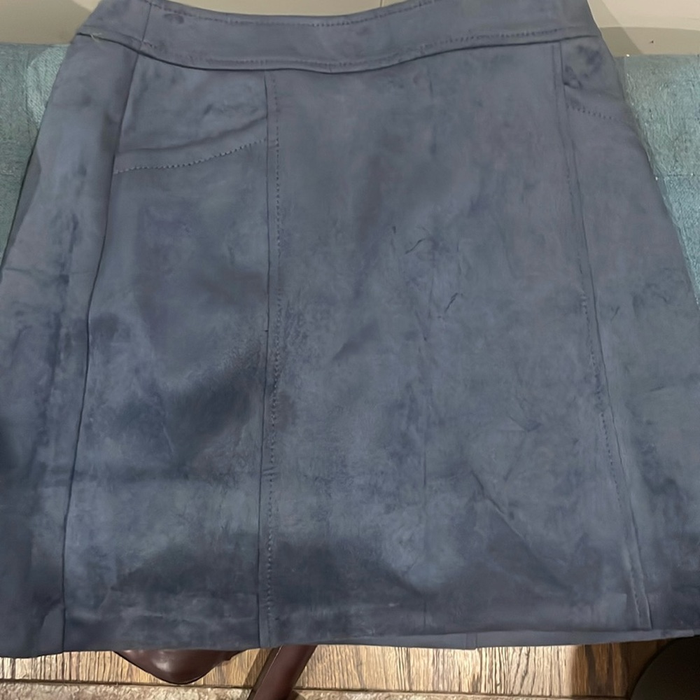 Loft Gray Soft Faux Suede Textured Straight Mini Skirt Women Sz 6